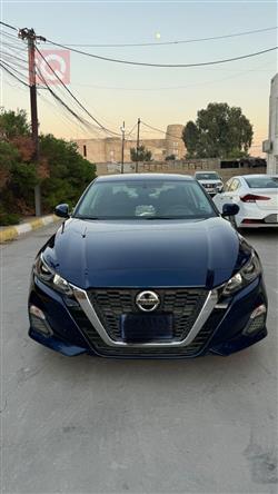 نیسان ئەلتیما